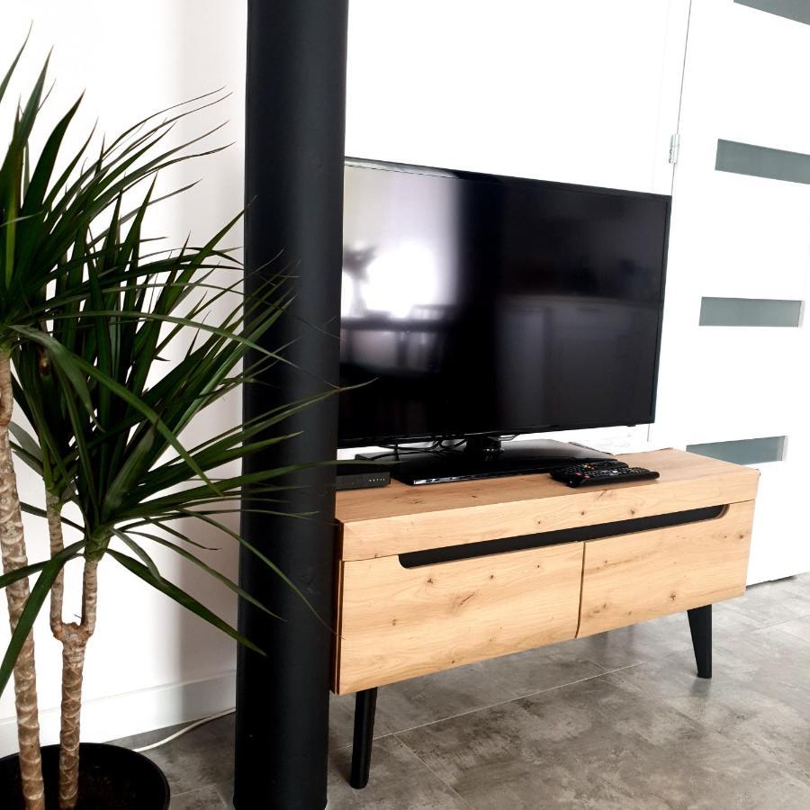 Apartament Z Historia يلينيا غورا المظهر الخارجي الصورة