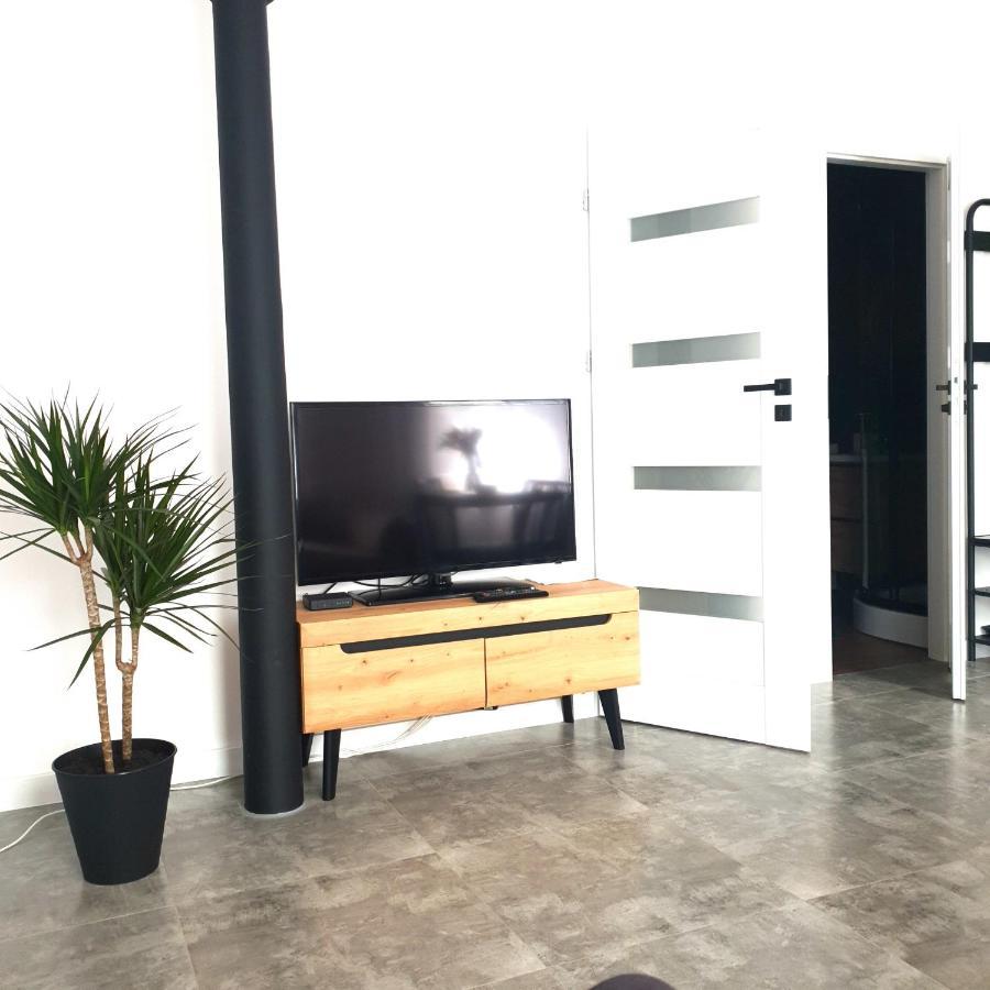 Apartament Z Historia يلينيا غورا المظهر الخارجي الصورة